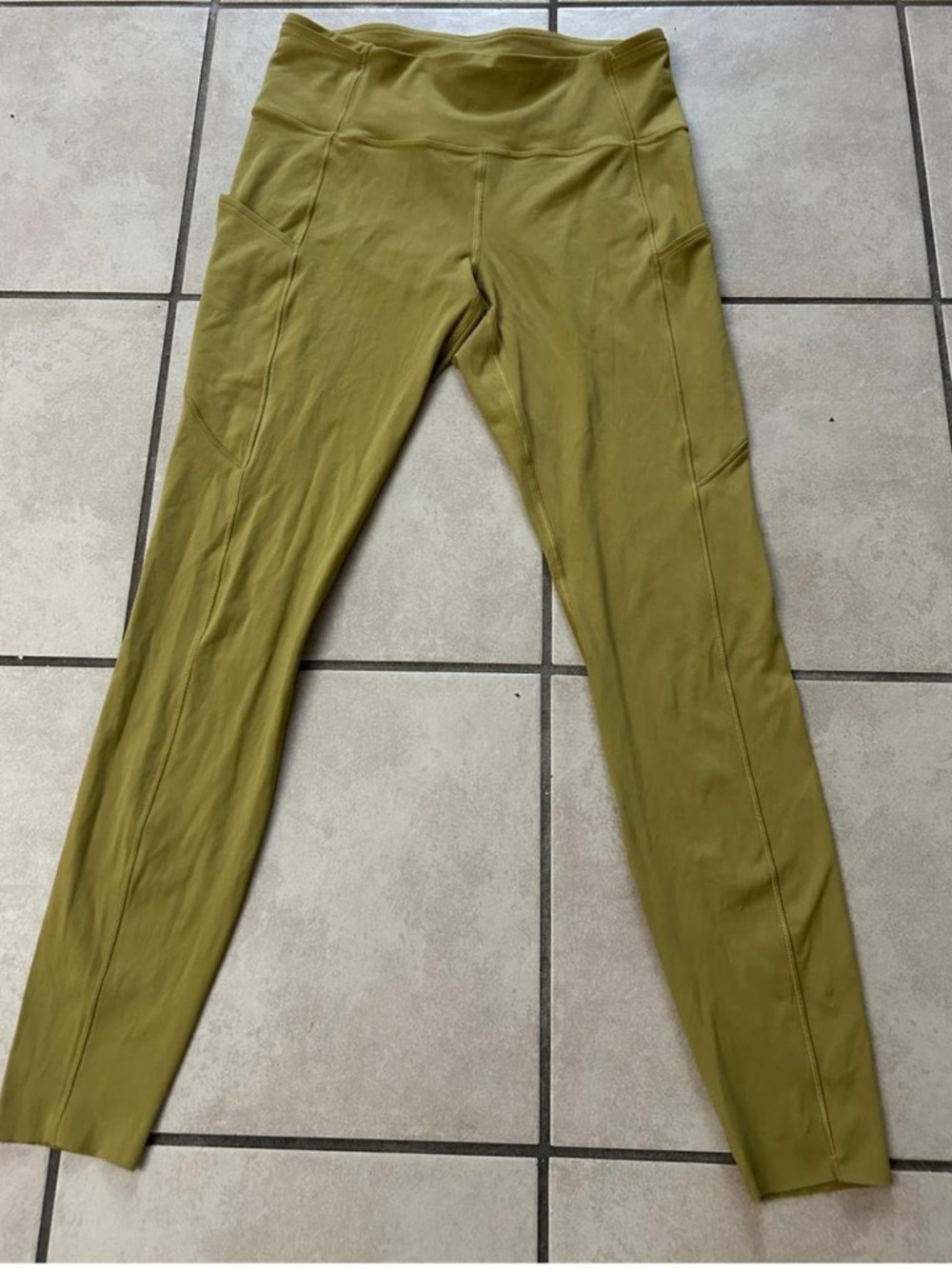 lululemon athletica Olive/Tan High-Rise Pocket Leggings